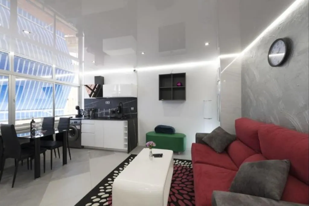 True Colours Apartment , City Center Torremolinos By Namaste Elite